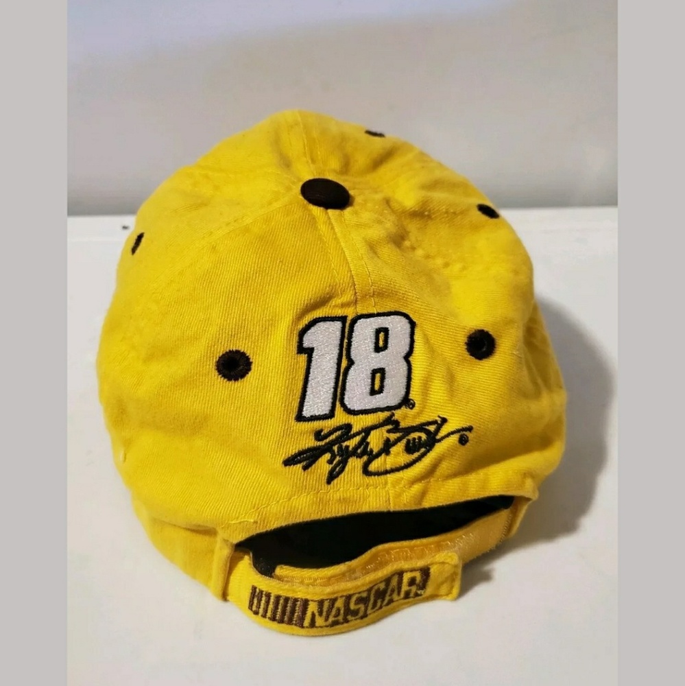 NASCAR Kyle Busch M&Ms Racing Hat - Picture 6 of 8